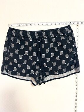 Linen Cotton Turtle Navy Blue Printed Lounge Shorts